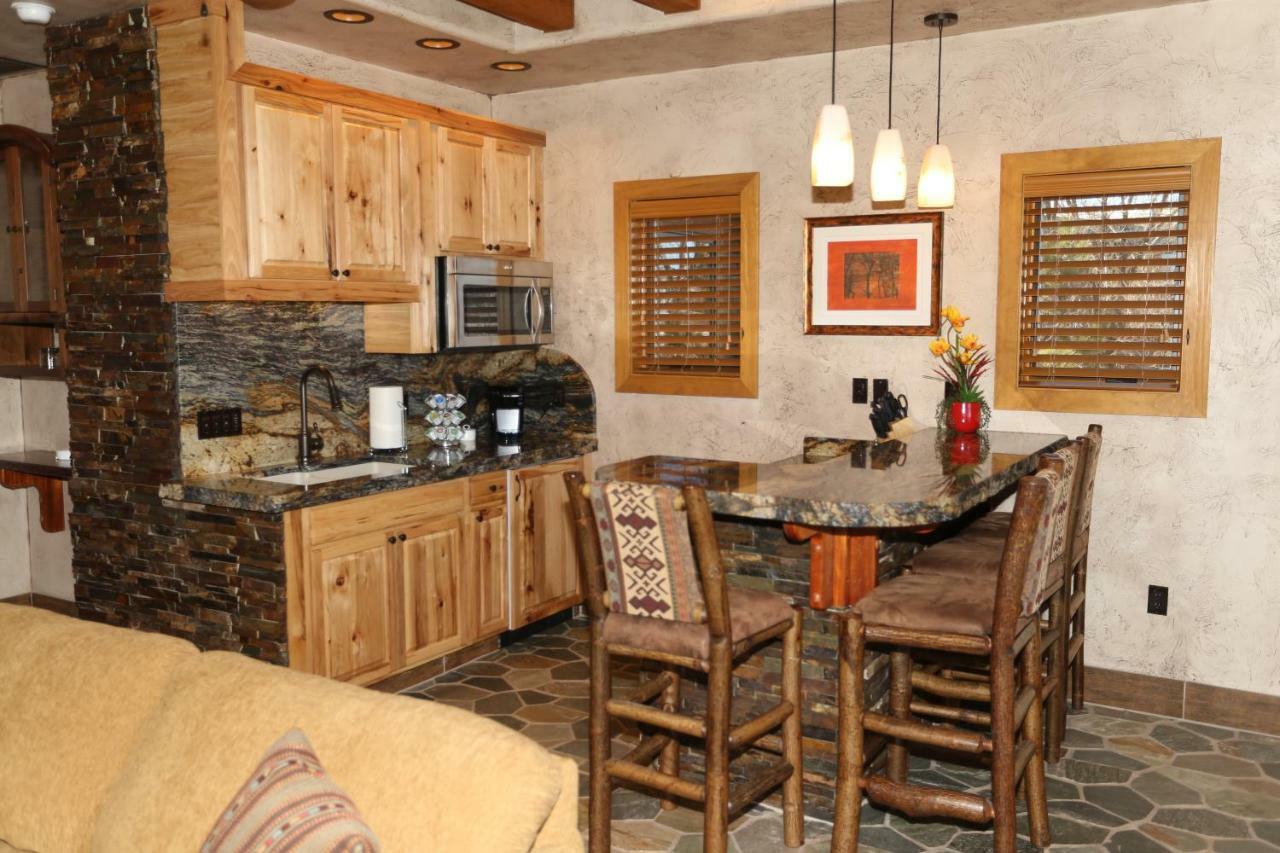 Cougar Ridge Lodge - Casitas Torrey Exterior foto